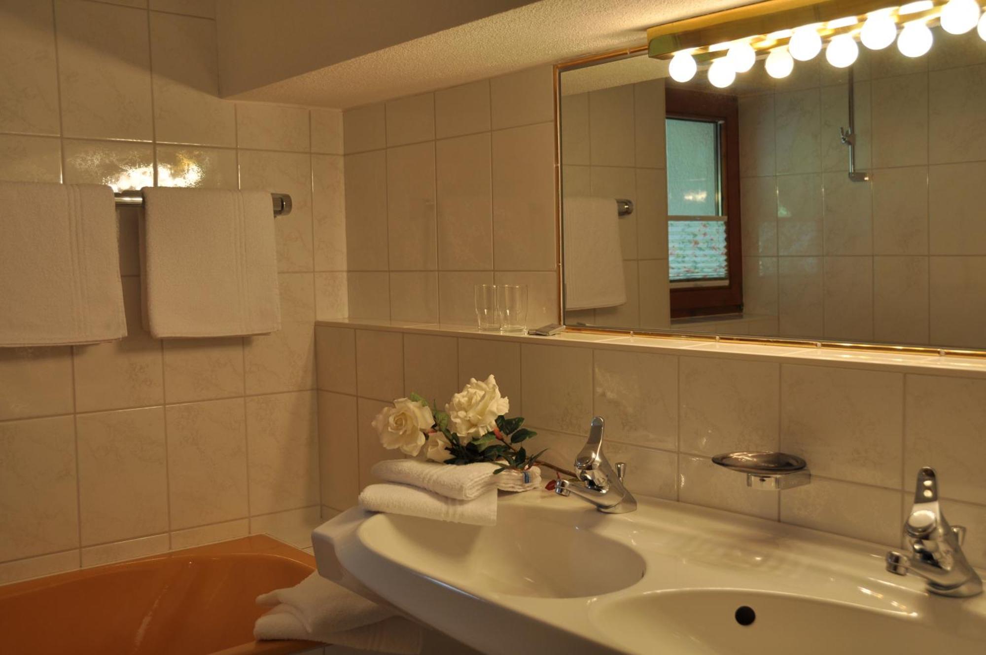 Ferienhaus Brigitte レンゲンフェルト 部屋 写真